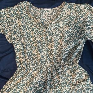 3/$15 Sienna sky top